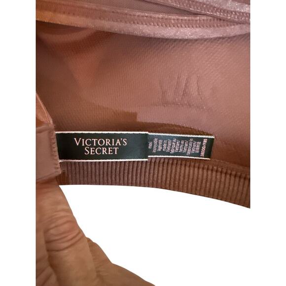 Victoria's Secret Women's Incredible Lightweight Max Sports Bra Size 38DDD Pink - Picture 5 of 7